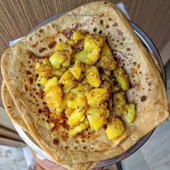 A picture of Dry aloo ki sabzi.