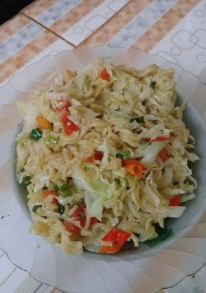 Foto resep Oseng oseng kol dan mie pedas