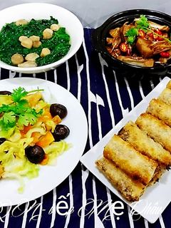 Hình của món Mâm cơm chay ngày mùng 1.