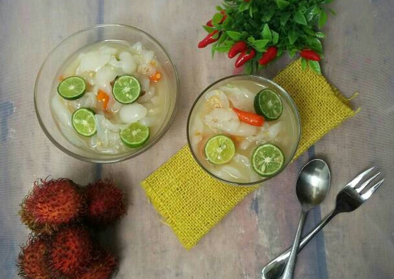 Asinan rambutan