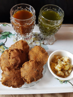 कुट्टू के गोलगप्पे चाट (kuttu ke golgappe chaat recipe in hindi) रेसिपी मुख्य फोटो