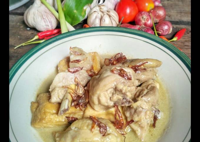 Opor Ayam Tahu