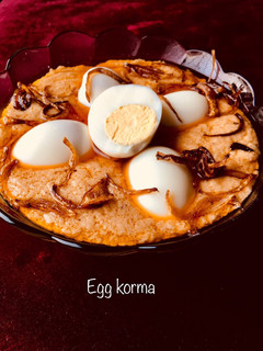 A picture of Egg korma.