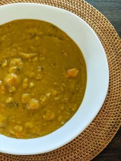 A picture of Vegan Instant Pot Split Pea Soup.