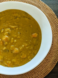 A picture of Vegan Instant Pot Split Pea Soup.
