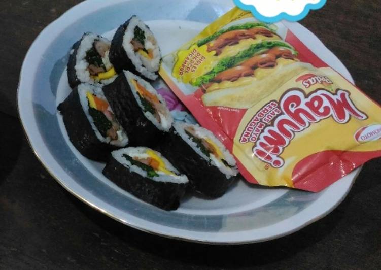 73. Gimbap spinach (sushi bayam)