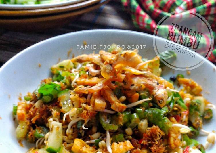 Bumbu Menyiapkan Trancam bumbu Serundeng yang praktis