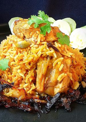 ইয়াখনি চিকেন পোলাও (yakhni chicken recipe in Bengali) রেসিপির প্রধান ছবি