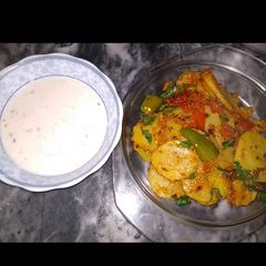 Aloo tarkaari karahi A picture of Aloo tarkaari karahi.