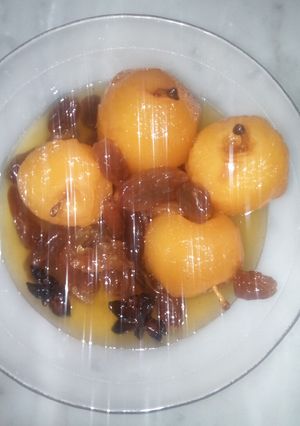 صورة لوصفة طاجين التفاح بالزبيب