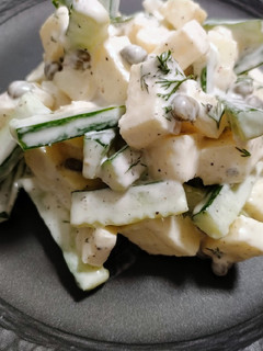 A picture of Cucumber and apple salad.