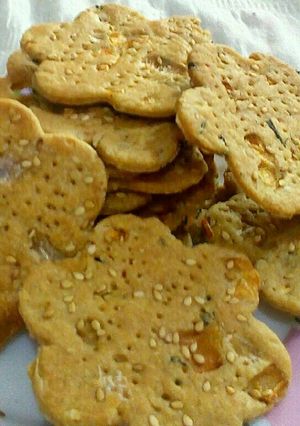 A picture of Baked masala checkers.