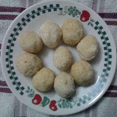 Moongdal balls A picture of Moongdal balls.
