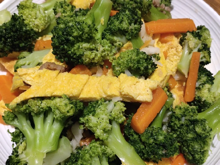 Easy Steps to Prepare Recipes Broccoli with Eggs the So Delicious Delicious.