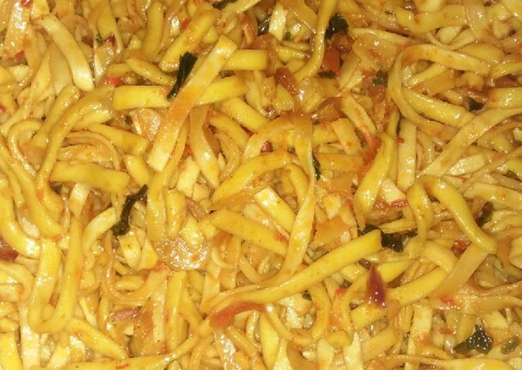 Bagaimana Menyiapkan Mie goreng spesial yang Bisa Manjain Lidah