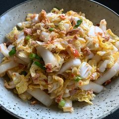 A picture of Wombok & Tuna Salad.