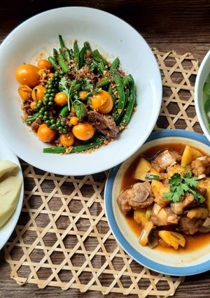 Hình của món Bữa cơm đa dạng các nguyên liệu.