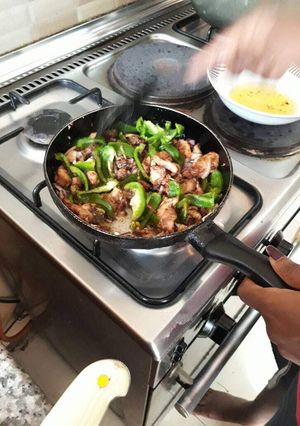 A picture of Chicken Stir Fry.