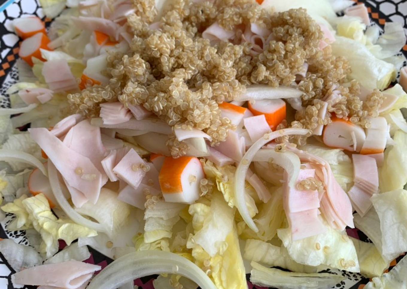 Ensalada variada con quinoaš„