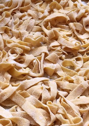 Házi  tagliatelle (metélt) recept fotója