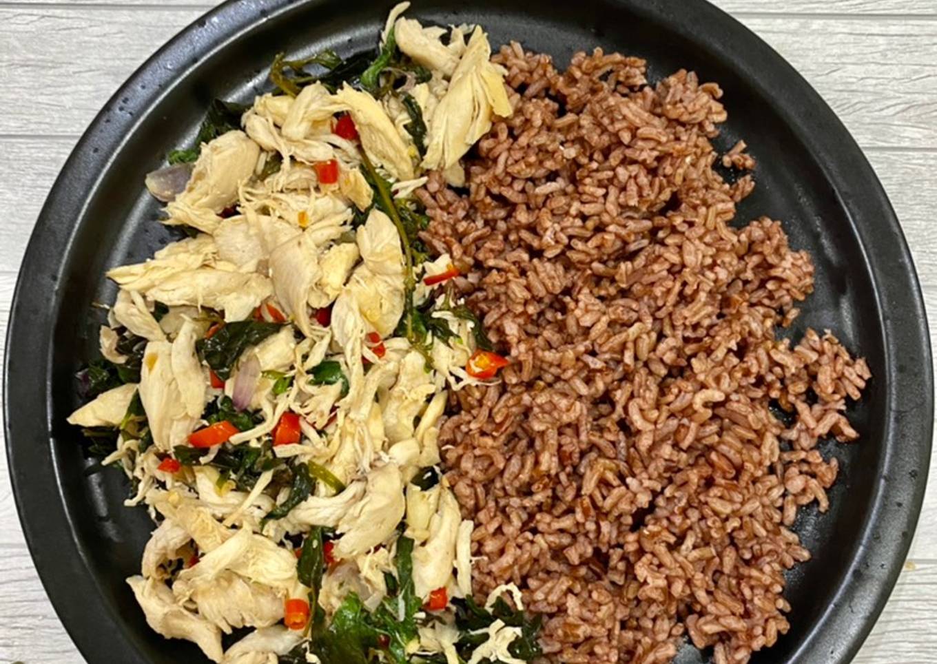 Ayam Suwir Sambal Kemangi