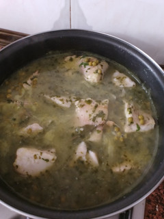 Una foto de Merluza en Salsa Verde