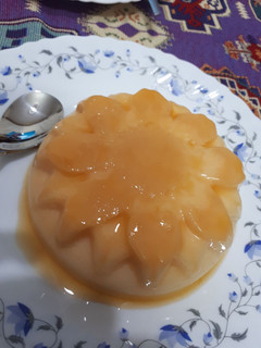 عکسی از دستور دسر کرم کارامل