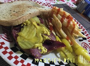 Una foto de Pastrami sándwich en Rye Bread