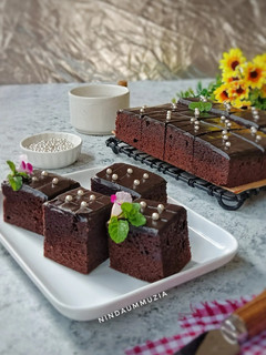 Foto resep Coklat Moist Cake aka Kek Coklat Ketagih