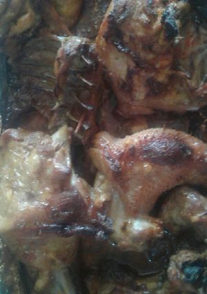 A picture of Grilled soupy chicken.