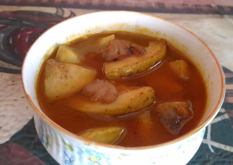 Simple Way to Make Award-winning Amrood ki khatti meethi subji