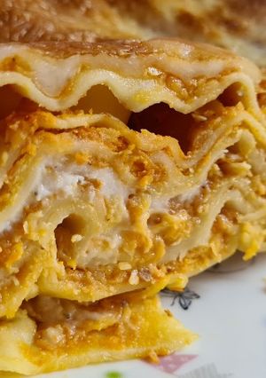 Vöröslencsés vegetáriánus lasagne recept fotója