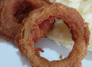 Una foto de Aros de cebolla😍