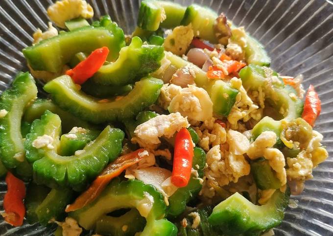 Ini dia! Resep bikin Oseng Pare telur dijamin spesial
