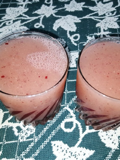 A picture of Plum And Falsa Cocktail.