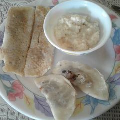 A picture of Rice-Kheer Platter.