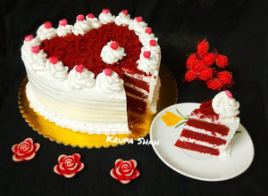 A picture of Red velvet cake without cream cheese eggless.
