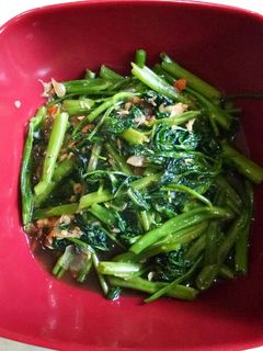 Foto resep Tumis kangkung udang rebon