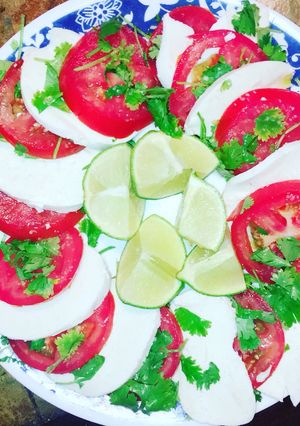 Una foto de Mía ensalada 🙂🤪