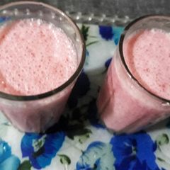 A picture of Strawberry Smoothie.