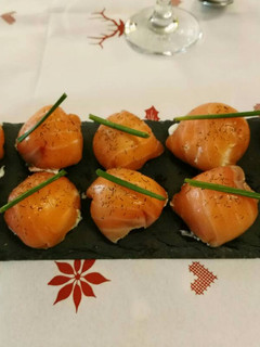 Una foto de Bombones de salmón