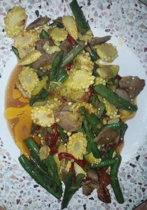 Foto resep Tumis baby corn buncis bakso