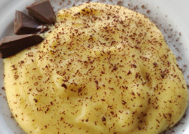 Crema pasticcera al limone