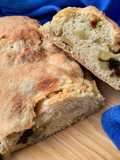 Pane mela e uvetta