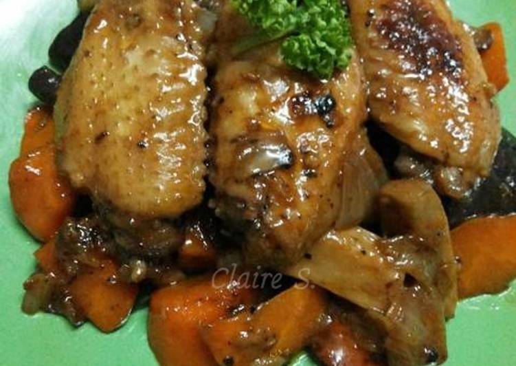 Simple Way to Prepare Super Quick Homemade Chicken Wings &amp; Mushrooms Stew