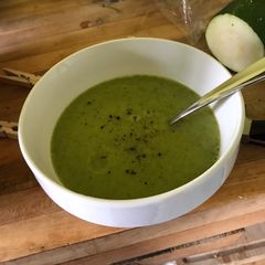 A picture of Creamy Zucchini Soup.