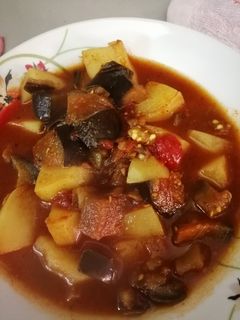 صورة لوصفة مرق بطاطس وباذنجان
