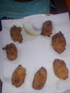 Una foto de Croquetas de bacon y queso