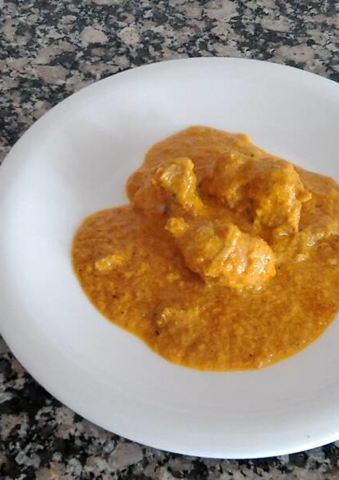 Una foto de Pollo al curry con leche de coco