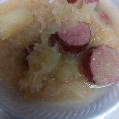 A picture of Sauerkraut, Apples, and Sausage.